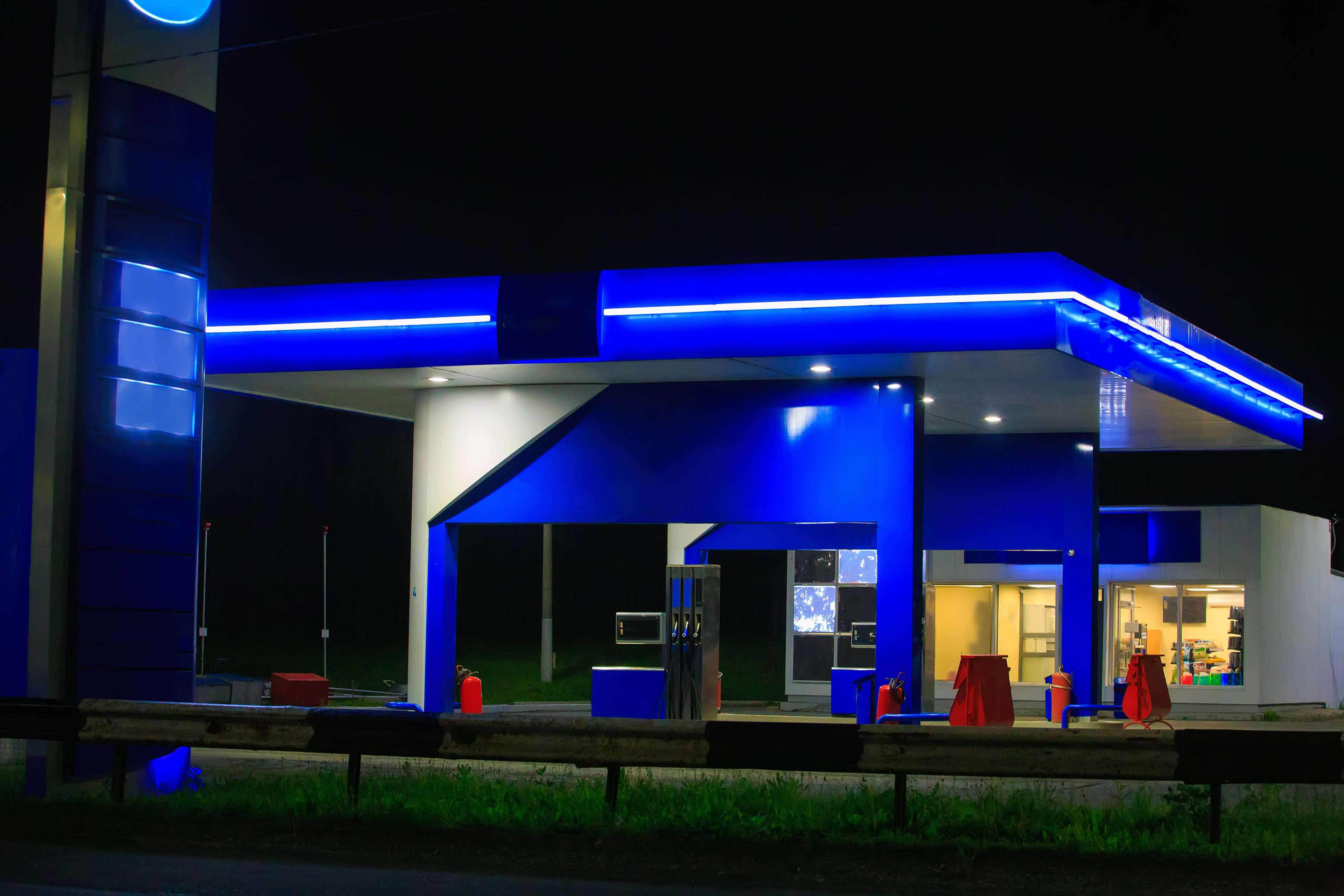 Matching Your Gas Station Canopy Lights to Your Overall Brand Aesthetics